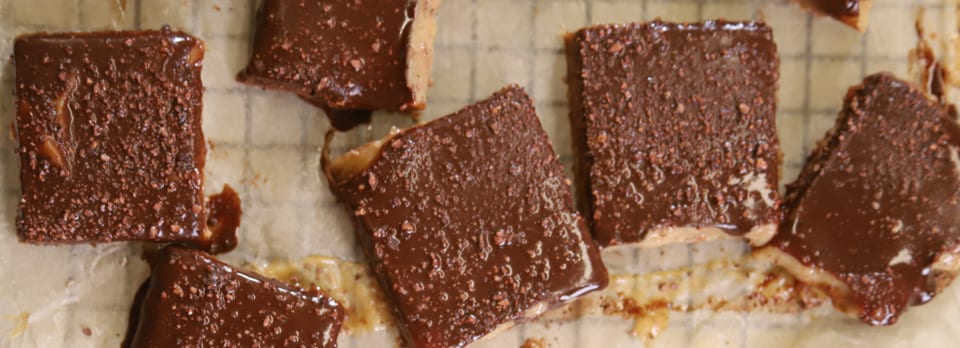 Modbiotic Friendly Collagen Caramel Slice